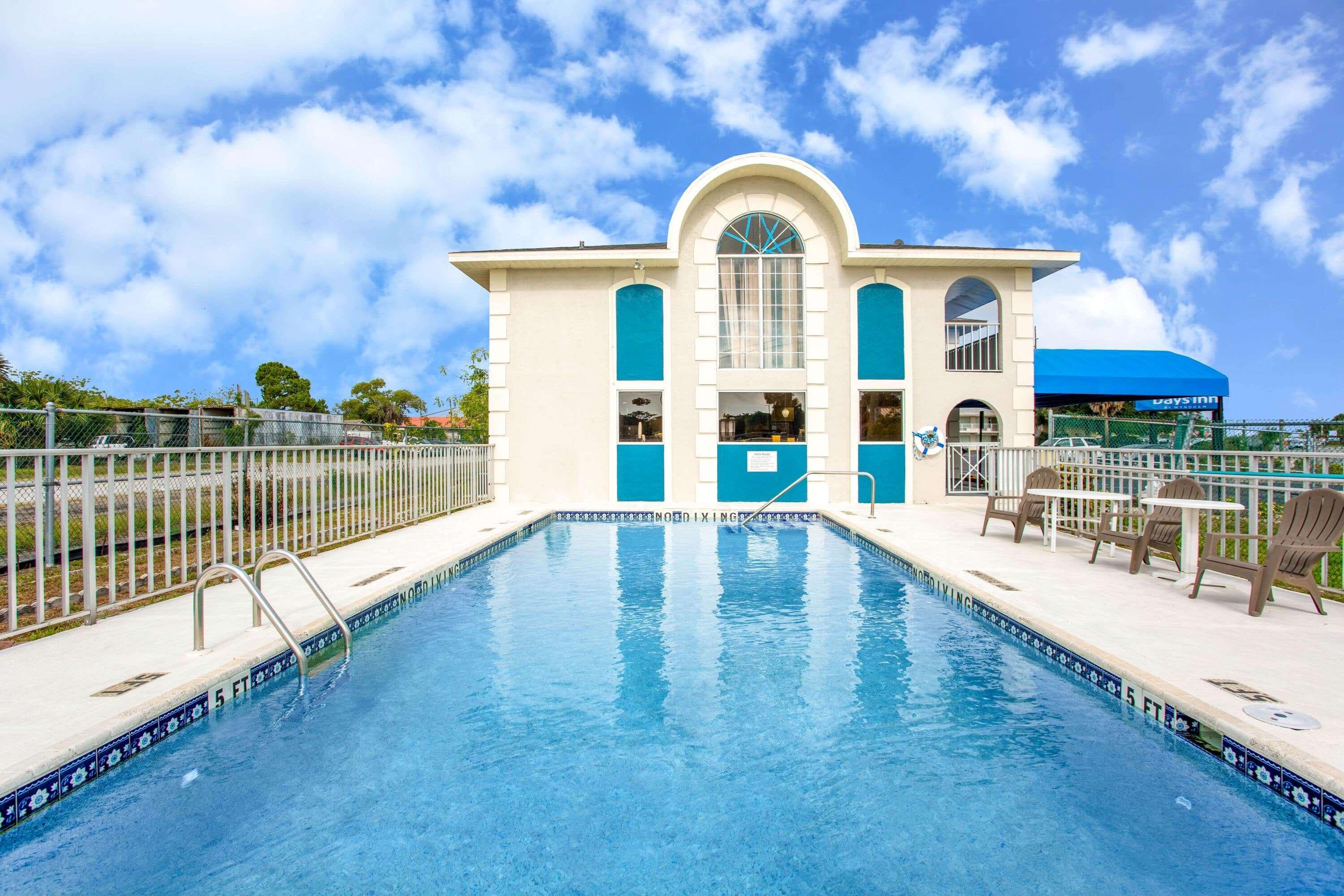 Days Inn By Wyndham Apopka/Orlando المظهر الخارجي الصورة